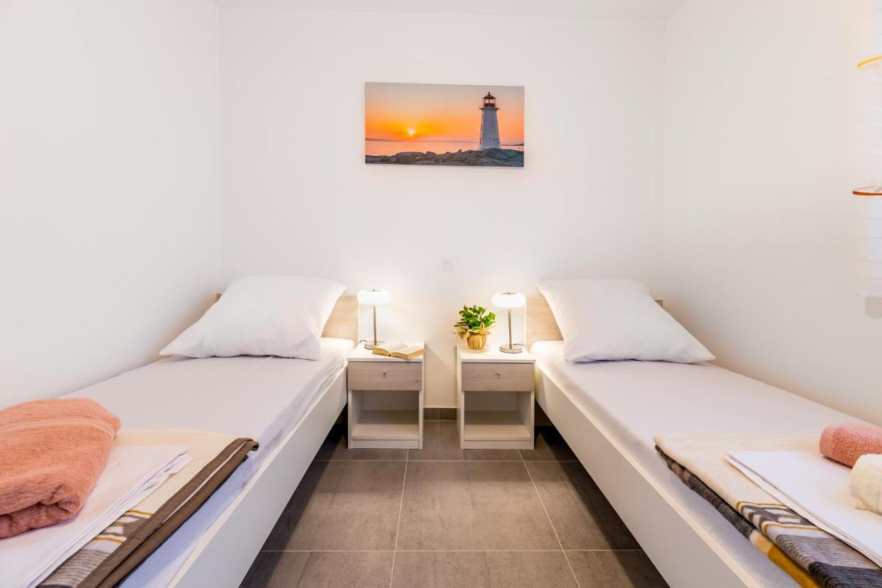 Apartment Lana Башка Екстер'єр фото